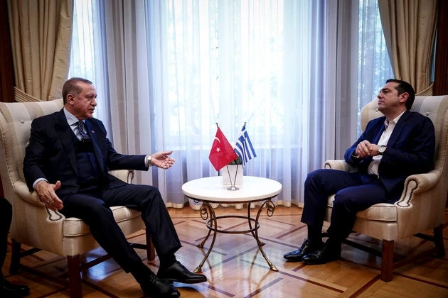 «Κλείδωσε» η συνάντηση Τσίπρα-Ερντογάν – Προτεραιότητα στη σύνοδο του ΝΑΤΟ οι Έλληνες αιχμάλωτοι – «Μετωπική» κυβέρνησης-Μπακογιάννη για την παρουσία της στην ορκωμοσία